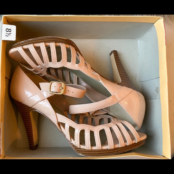 Pale Pink Open Toe Heels - Picture 3 of 6